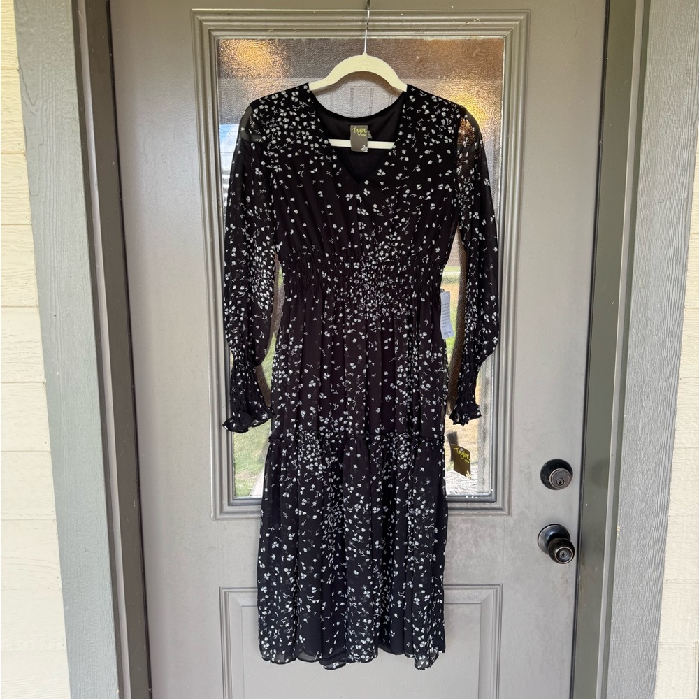 Taylor Petite Black Floral Women's Dress